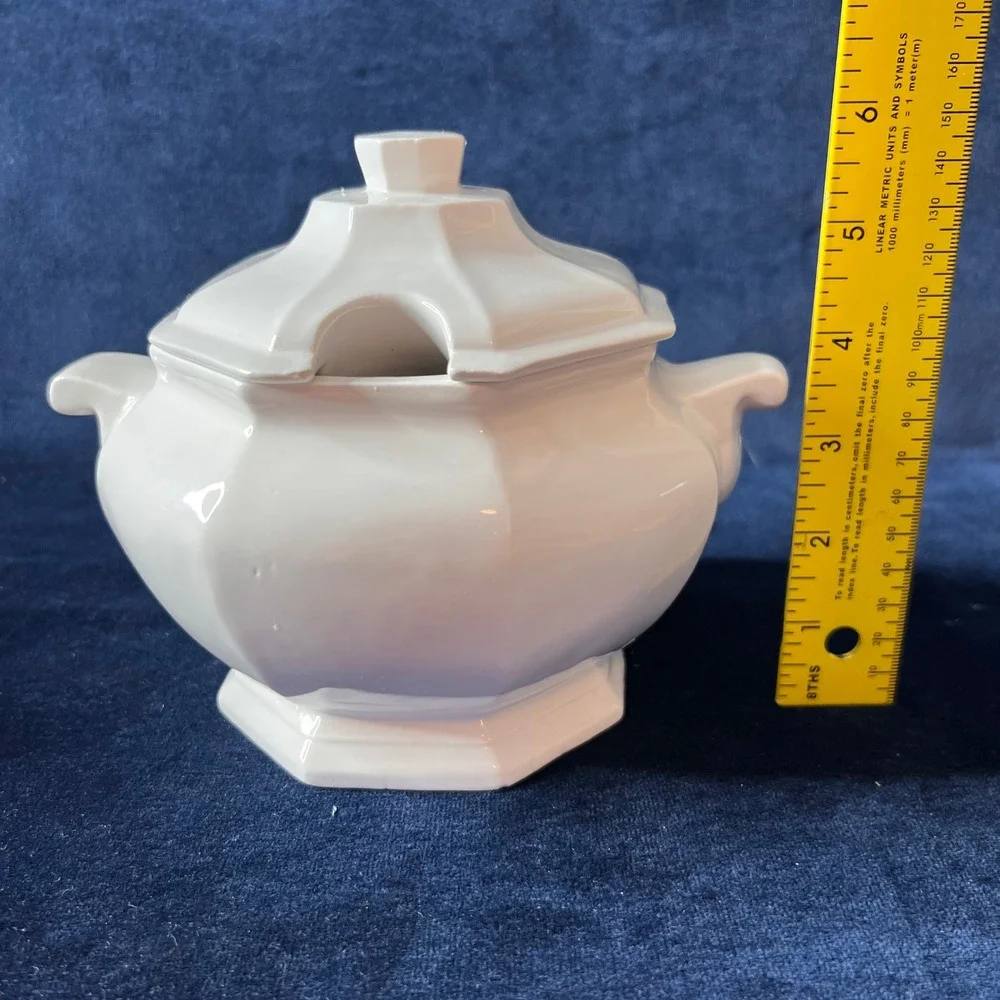Vintage White Octagonal Gravy Tureen | Japan